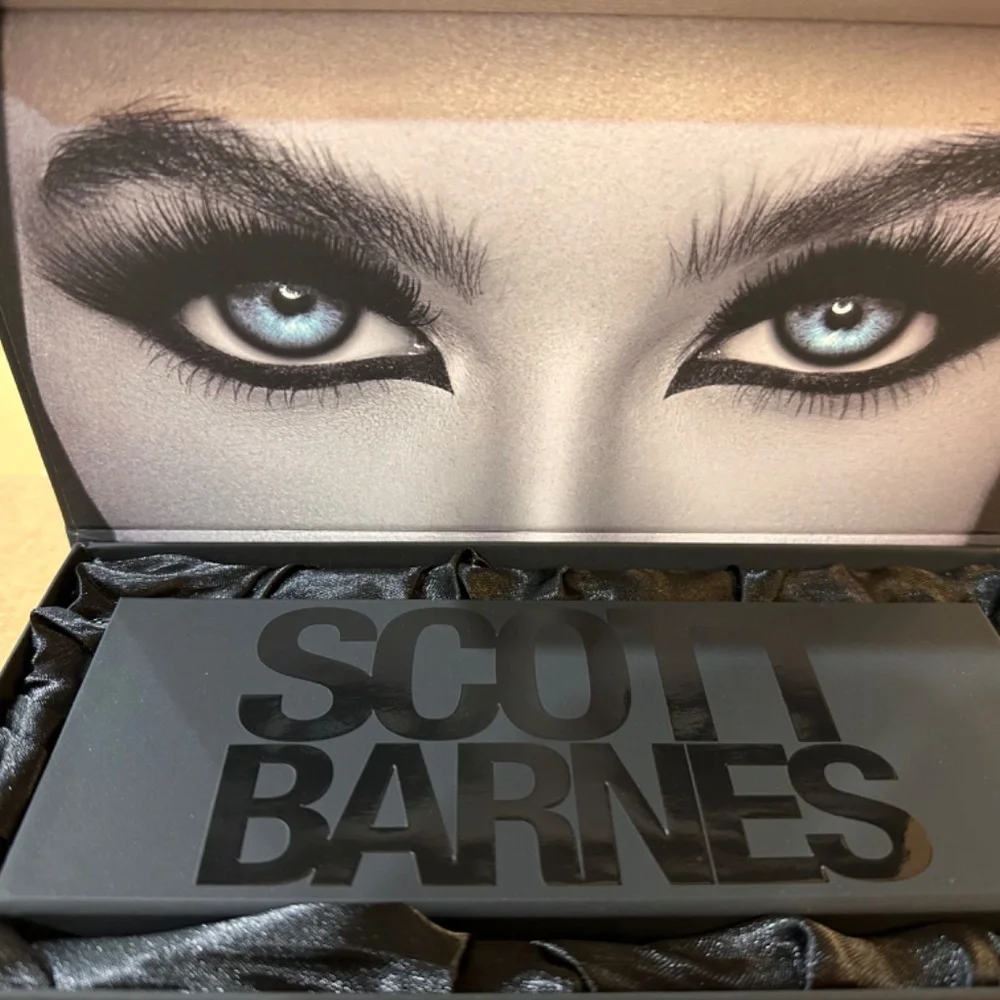 Scott Barnes Mesmerize Pallet - Picture 3 of 3